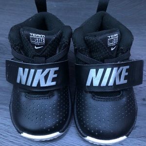 Nike toddler shoes